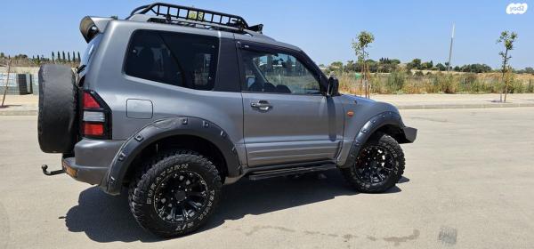 מיצובישי פג'רו קצר 4X4 GLS אוט' דיזל 5 מק' 3.2 (160 כ''ס) דיזל 2001 למכירה בקרית מלאכי