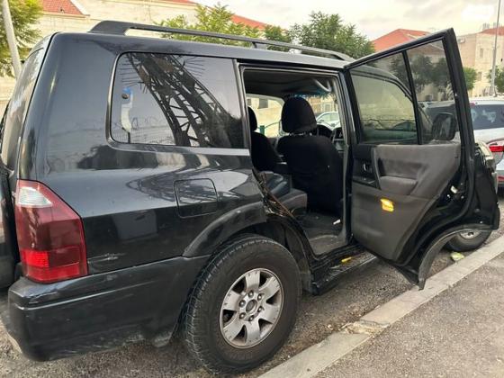 מיצובישי פג'רו ארוך 4X4 Dakar אוט' דיזל 7 מק' 3.2 (160 כ''ס) דיזל 2005 למכירה בביתר עילית