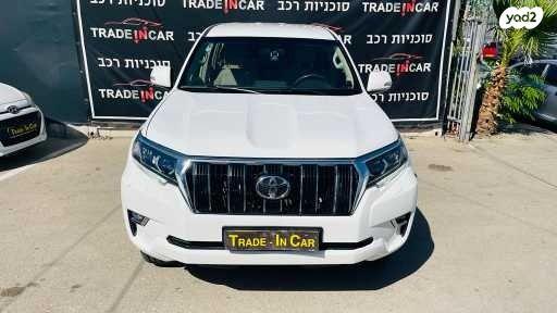 טויוטה לנד קרוזר ארוך 4X4 Select אוט' דיזל 7 מק' 2.8 (177 כ"ס) דיזל 2019 למכירה בחיפה