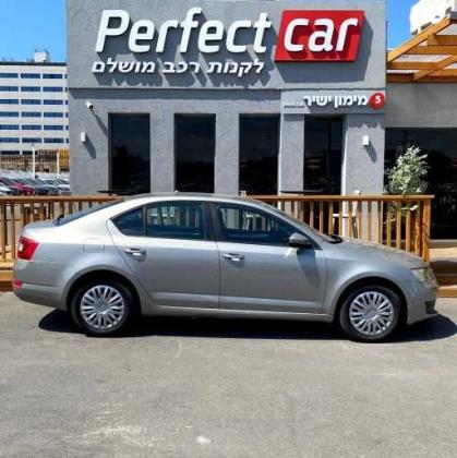 סקודה אוקטביה Ambition אוט' 1.2 (105 כ''ס) בנזין 2013 למכירה בפתח תקווה