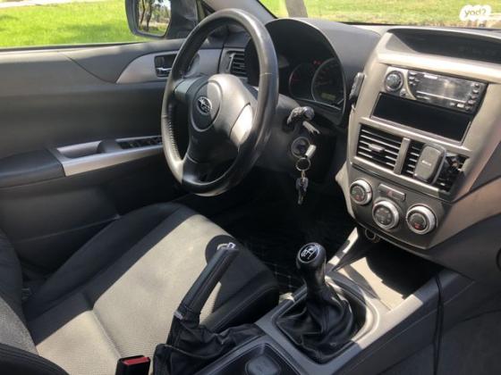 סובארו B3 האצ'בק 4X4 RX ידני 2.0 (150 כ''ס) בנזין 2008 למכירה בהרצליה