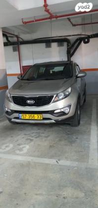 קיה ספורטז' Urban אוט' 2.0 (166 כ''ס) בנזין 2015 למכירה בירושלים