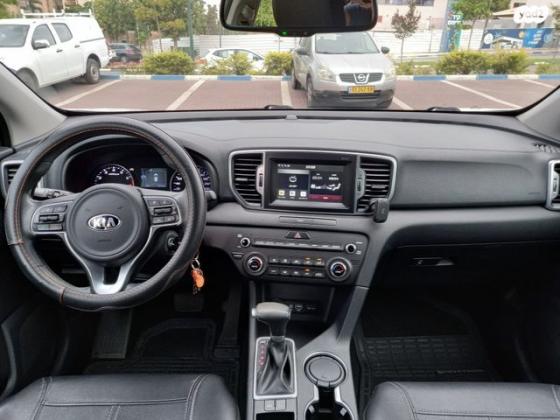 קיה ספורטז' Urban אוט' 2.0 (155 כ"ס) בנזין 2018 למכירה בפתח תקווה