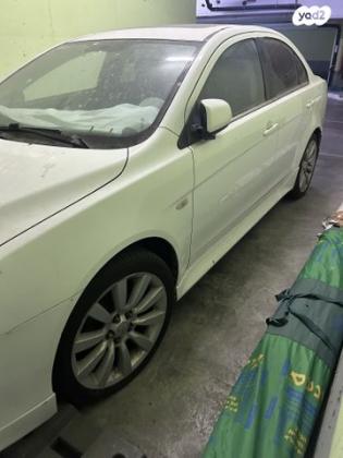 מיצובישי לנסר הדור החדש Limited אוט' 1.8 (140 כ''ס) בנזין 2011 למכירה בגני תקווה