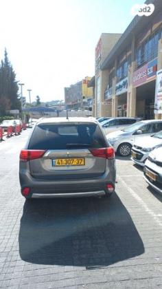 מיצובישי אאוטלנדר Instyle אוט' 7 מק' 2.0 (150 כ"ס) בנזין 2016 למכירה בירושלים