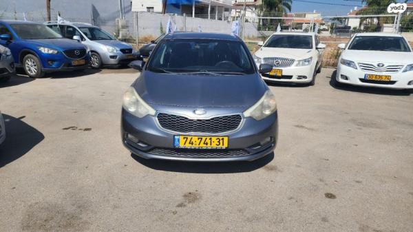 קיה פורטה LX אוט' 1.6 (130 כ''ס) בנזין 2014 למכירה בעפולה