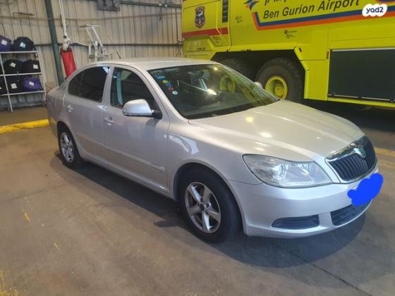 סקודה אוקטביה Ambition אוט' 1.2 (105 כ''ס) בנזין 2013 למכירה ברחובות