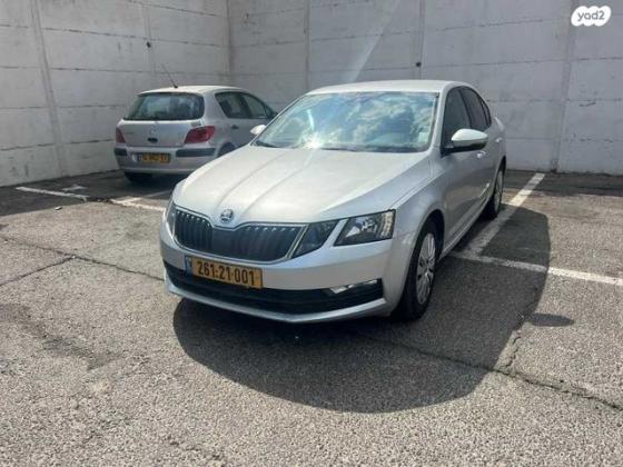 סקודה אוקטביה Ambition אוט' 1.0 (115 כ"ס) בנזין 2017 למכירה בקרית אתא