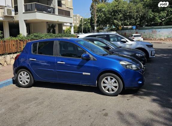 רנו קליאו דור 3 (2006-2014) Extreme ידני 1.1 (75 כ''ס) בנזין 2011 למכירה בגבעתיים