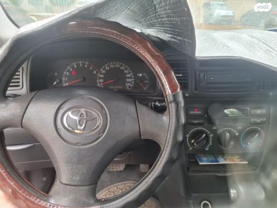 טויוטה קורולה Sun אוט' 1.6 (110 כ''ס) בנזין 2003 למכירה בנתניה