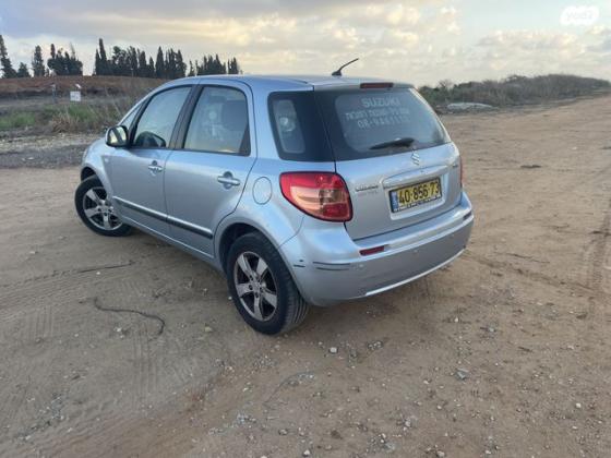 סוזוקי SX4 GLX-HB הצ'בק אוט' 1.6 (119 כ''ס) בנזין 2010 למכירה בכפר סבא