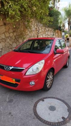 יונדאי i20 Supreme אוט' 1.6 (126 כ"ס) בנזין 2011 למכירה בהרצליה
