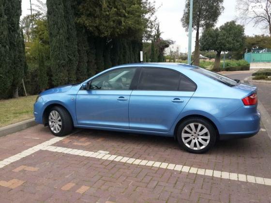 סיאט טולדו Style הצ'בק אוט' 1.4 (122 כ''ס) בנזין 2014 למכירה בפתח תקווה