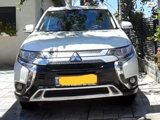 מיצובישי אאוטלנדר Instyle אוט' 7 מק' 2.0 (150 כ"ס) בנזין 2018 למכירה בצפת
