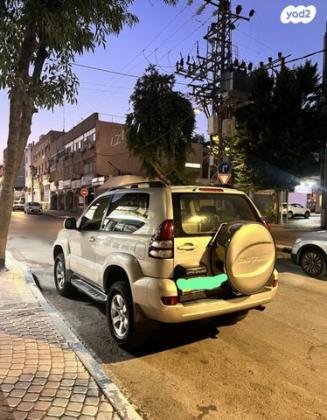 טויוטה לנד קרוזר קצר 4X4 Premium אוט' בנזין 4.0 (250 כ''ס) בנזין 2006 למכירה במיתר u002F כרמית