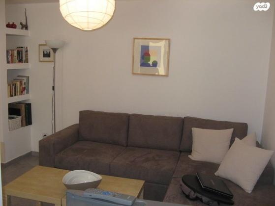 אלכסנדר פן 30 (שרת)