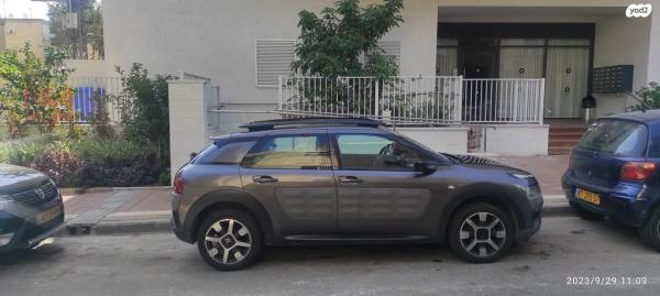 סיטרואן C4 קקטוס Fun אוט' 1.2 (110 כ"ס) בנזין 2017 למכירה בפתח תקווה