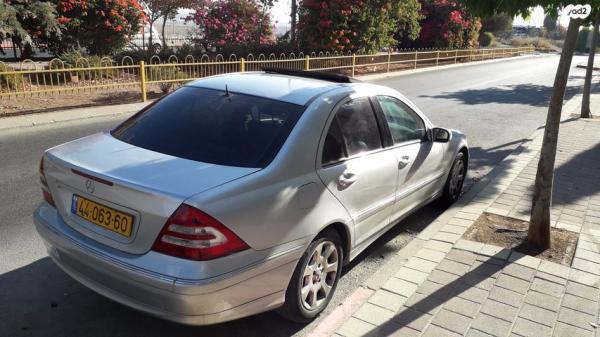 מרצדס C-Class C230 Luxury אוט' 2.5 (204 כ''ס) בנזין 2006 למכירה באדם - גבע בנימין