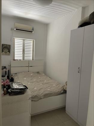 דירה 2.5 חדרים למכירה בבת ים | כצנלסון | אין