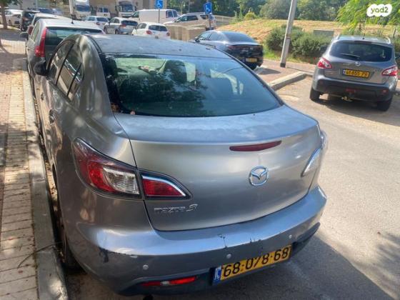 מאזדה i Comfort סדאן אוט' 1.6 (105 כ''ס) [2009-2012] בנזין 2010 למכירה בחולון