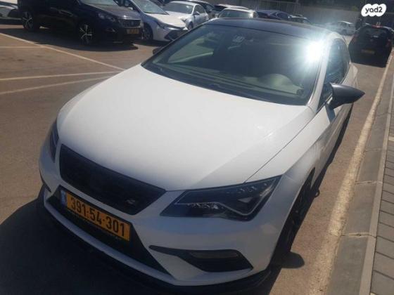סיאט לאון FR Plus אוט' 3 דל' 1.8 (180 כ"ס) בנזין 2018 למכירה בחיפה