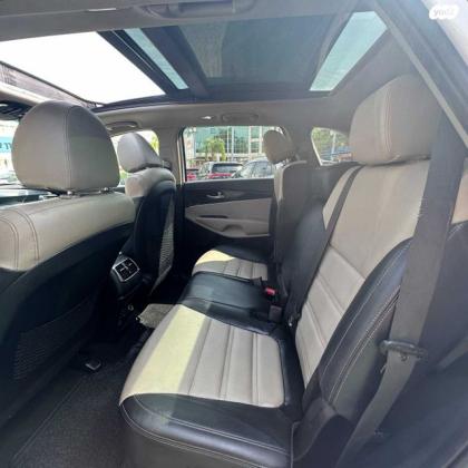 קיה סורנטו EX אוט' 7 מק' 2.4 (188 כ"ס) בנזין 2019 למכירה בכפר סבא