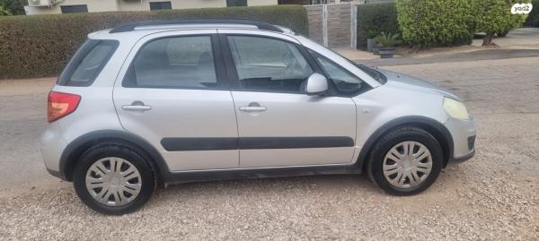 סוזוקי SX4 GLA הצ'בק אוט' 1.6 (120 כ"ס) בנזין 2012 למכירה בטבריה