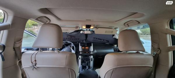 טויוטה לנד קרוזר ארוך Limited אוט' דיזל 7 מק' 3.0 (173 כ"ס) דיזל 2010 למכירה ביד חנה