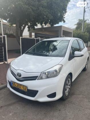 טויוטה יאריס Style אוט' 1.3 (99 כ"ס) בנזין 2013 למכירה באליכין