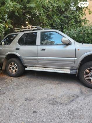 איסוזו רודאו 4X4 LSE אוט' 3.2 (205 כ''ס) בנזין 2004 למכירה בגבעתיים