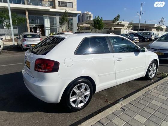 אאודי A3 Sharp אוט' 3 דל' 1.2 (105 כ''ס) בנזין 2011 למכירה בעכו