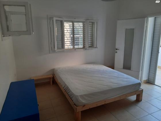 ארלוזורוב 52 (הדר הכרמל)