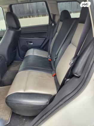 ג'יפ / Jeep גרנד צ'ירוקי 4X4 Laredo אוט' 3.7 (209 כ''ס) בנזין 2010 למכירה בחדיד