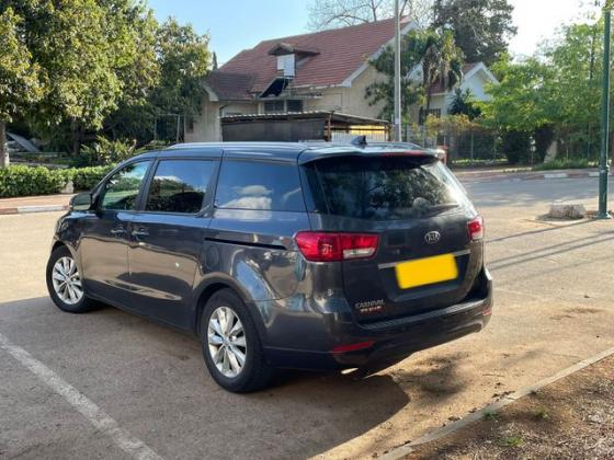 קיה קרניבל EX אוט' 8 מק' 3.3 (276 כ"ס) בנזין 2017 למכירה בלוד