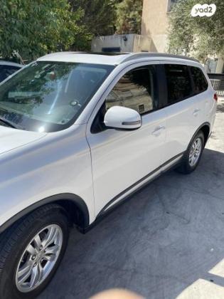 מיצובישי אאוטלנדר Instyle אוט' 7 מק' 2.0 (150 כ"ס) בנזין 2016 למכירה בנצרת