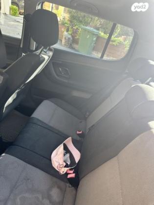 סקודה פאביה Ambiente ידני 1.4 (86 כ''ס) בנזין 2012 למכירה באבו סנאן