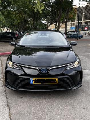 טויוטה קורולה הייבריד Sun סדאן אוט' 1.8 (98 כ''ס) בנזין 2020 למכירה בתל אביב יפו