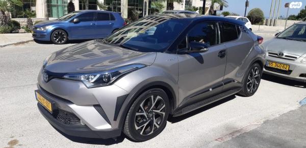 טויוטה C-HR Chic הייבריד אוט' 1.8 (98 כ"ס) בנזין 2018 למכירה בנשר