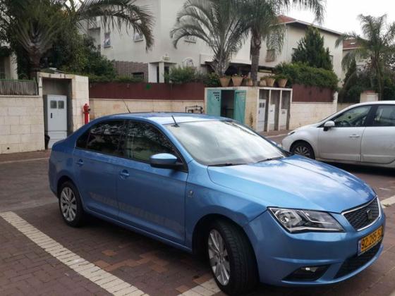 סיאט טולדו Style הצ'בק אוט' 1.4 (122 כ''ס) בנזין 2014 למכירה בפתח תקווה