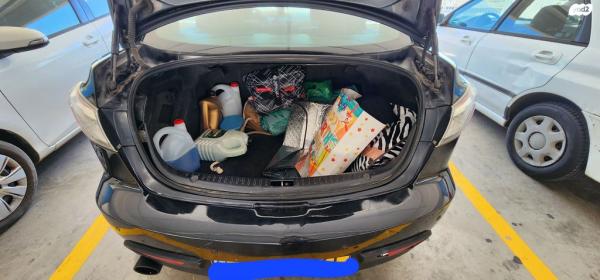 מאזדה i Active סדאן אוט' 1.6 (105 כ''ס) בנזין 2011 למכירה בראש העין