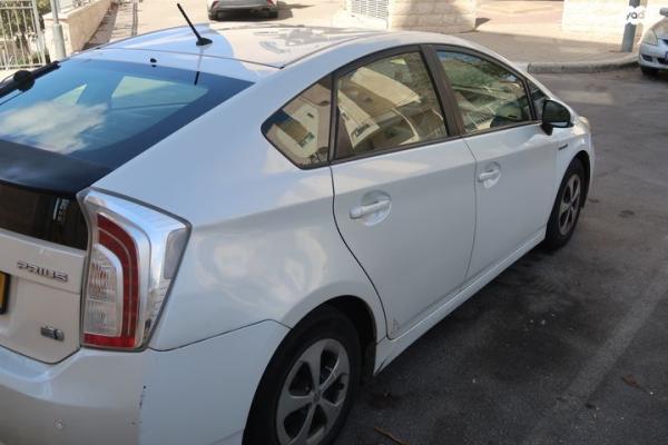 טויוטה פריוס GLI הייבריד אוט' 1.8 (99 כ"ס) בנזין 2013 למכירה בבית שמש