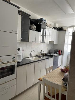 דירה 2.5 חדרים למכירה בבת ים | כצנלסון | אין