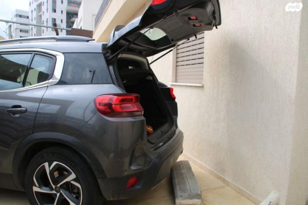 סיטרואן C5 איירקרוס Feel אוט' דיזל 1.5 (130 כ''ס) דיזל 2021 למכירה בכפר יונה