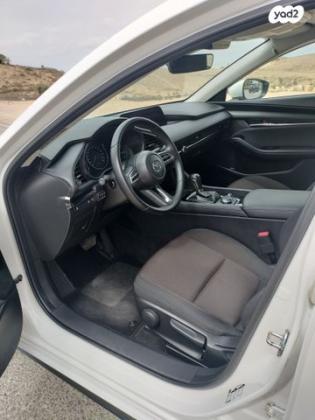 מאזדה i Spirit סדאן אוט' 2.0 (165 כ''ס) בנזין 2022 למכירה בבאר שבע