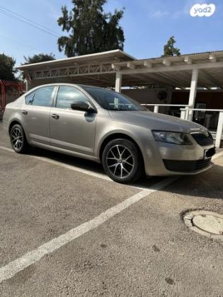 סקודה אוקטביה Ambition אוט' 1.2 (105 כ''ס) בנזין 2014 למכירה בבאר יעקב