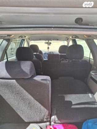 מיצובישי גרנדיס Executive אוט' 2.4 (165 כ"ס) בנזין 2011 למכירה בקרית ביאליק