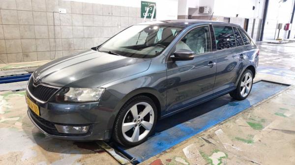 סקודה ראפיד Style אוט' 1.2 (90 כ"ס) בנזין 2017 למכירה בירושלים