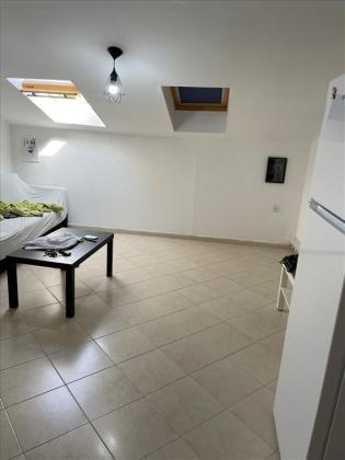 יחידת דיור 2 חדרים להשכרה בראשון לציון | זאב | שיכון המזרח