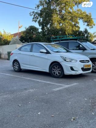 יונדאי i25 Inspire אוט' 1.4 (109 כ''ס) בנזין 2013 למכירה בפרדס חנה כרכור
