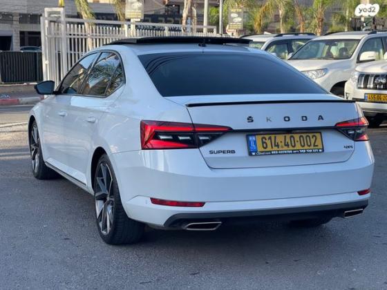 סקודה סופרב (2019 ואילך) 4X4 L&K אוט' 2.0 (280 כ''ס) בנזין 2021 למכירה בריינה